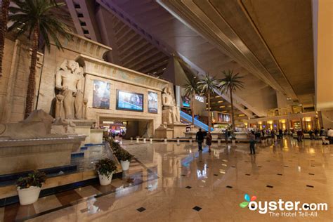 hotel luxor reviews